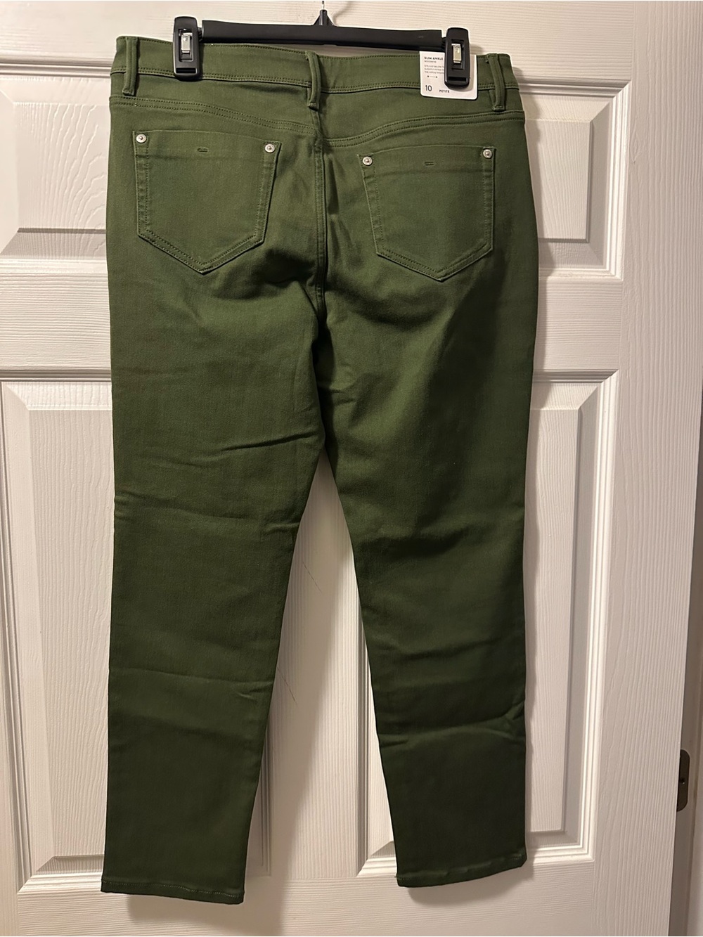 NWT Women’s J.Jill Denim Olive Green Authentic Fit Slim Ankle Jeans Size 10P